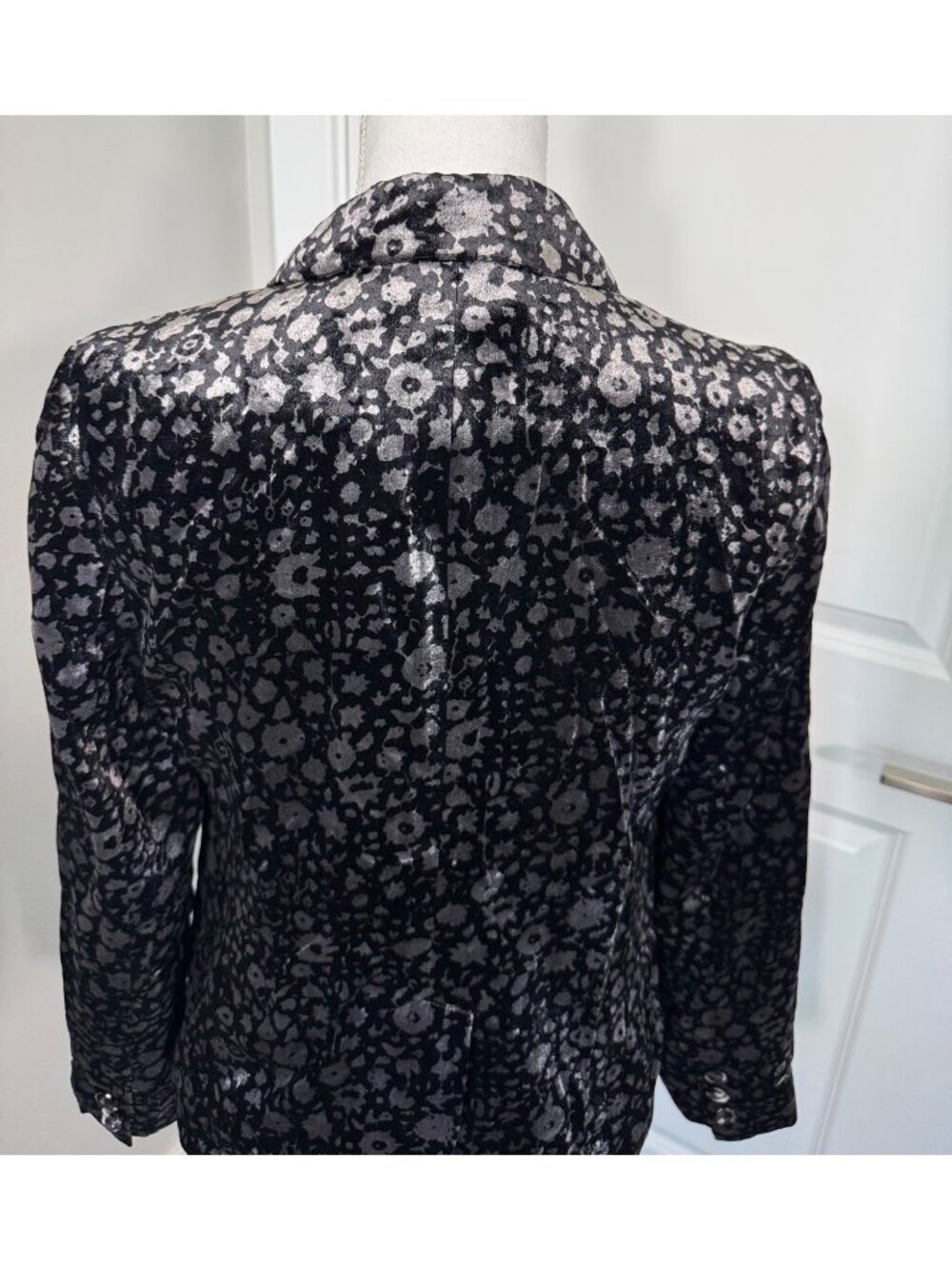 Anthropologie Elevenses Black Metallic Floral Velvet Blazer 6 Philippines Lined - Picture 8 of 12